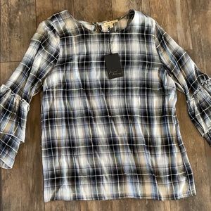 NWT Jane and Delancey L Gray & Black Blouse